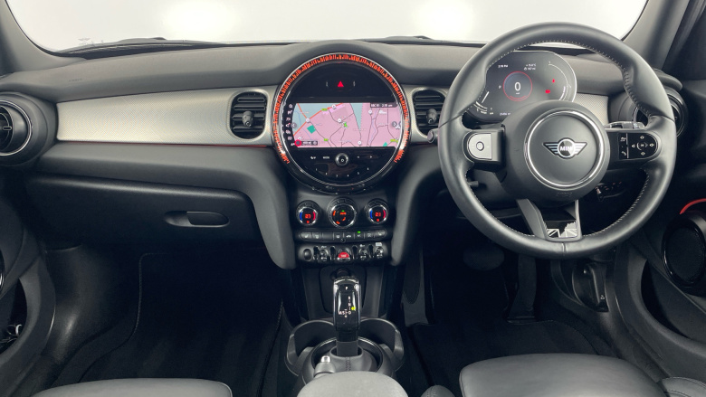 MINI Hatchback 1.5 Cooper Exclusive 5dr Auto [Comfort/Nav Pack] Petrol Hatchback
